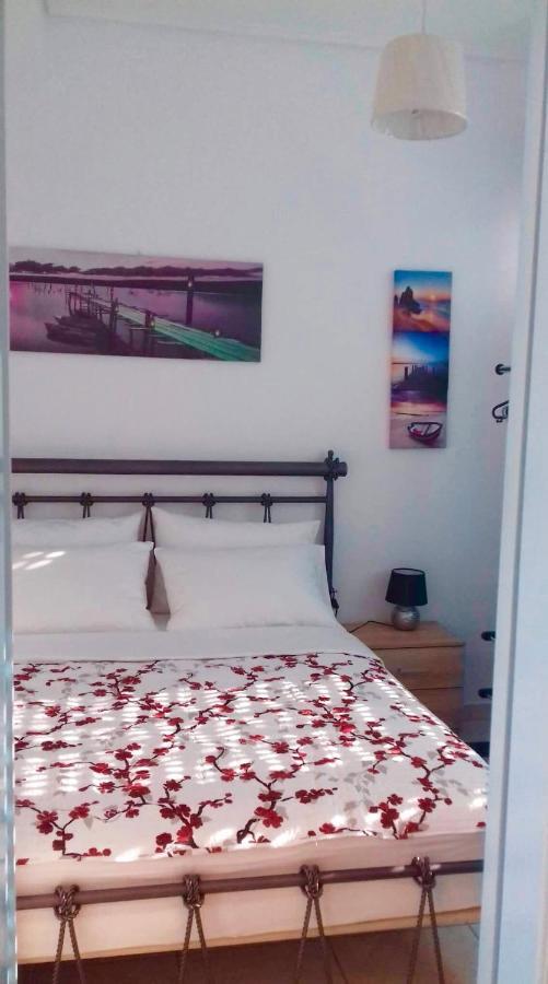 Seaside Villa For 6 People - Alykes Beach Dhimini Екстер'єр фото